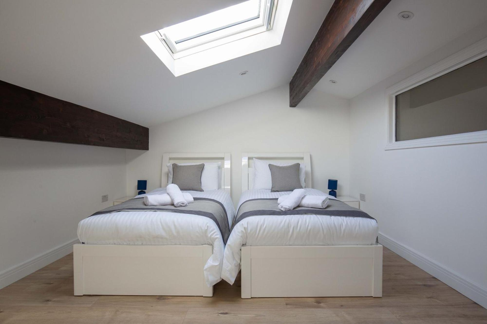 Ascot Cottage Cirencester Extérieur photo